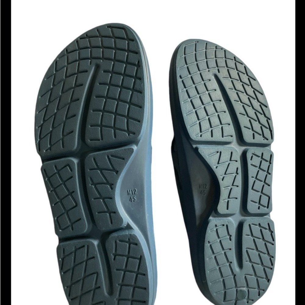Reel Legends Flip Flops - Picture 3 of 12